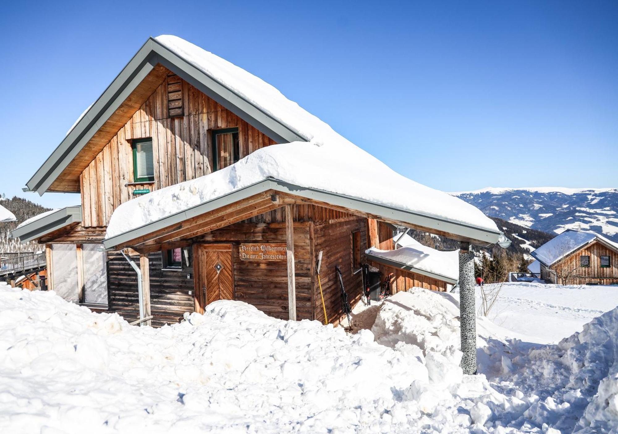 1A Chalet '4 Jahreszeiten' Ski Fahren Und Jacuzzi Mit Aussicht! Bad Sankt Leonhard im Lavanttal Dış mekan fotoğraf